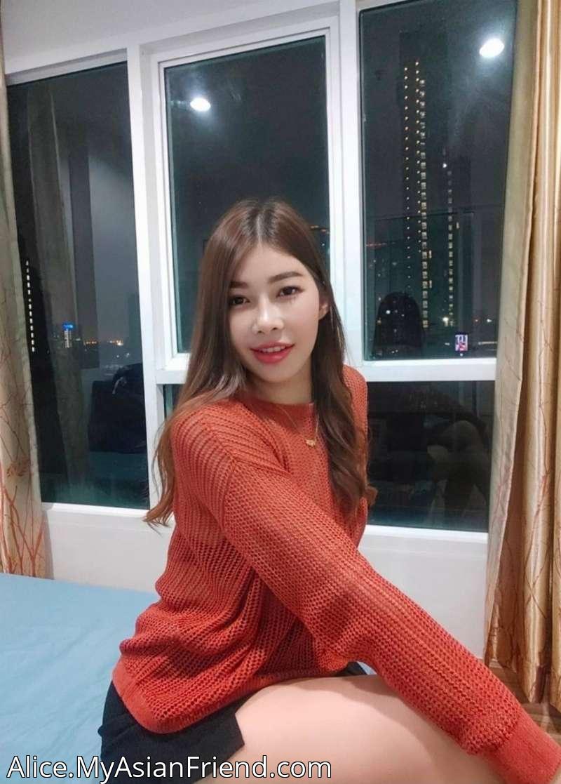 Alice's personal blog photo 1 added Sunday the 25th of May 2025