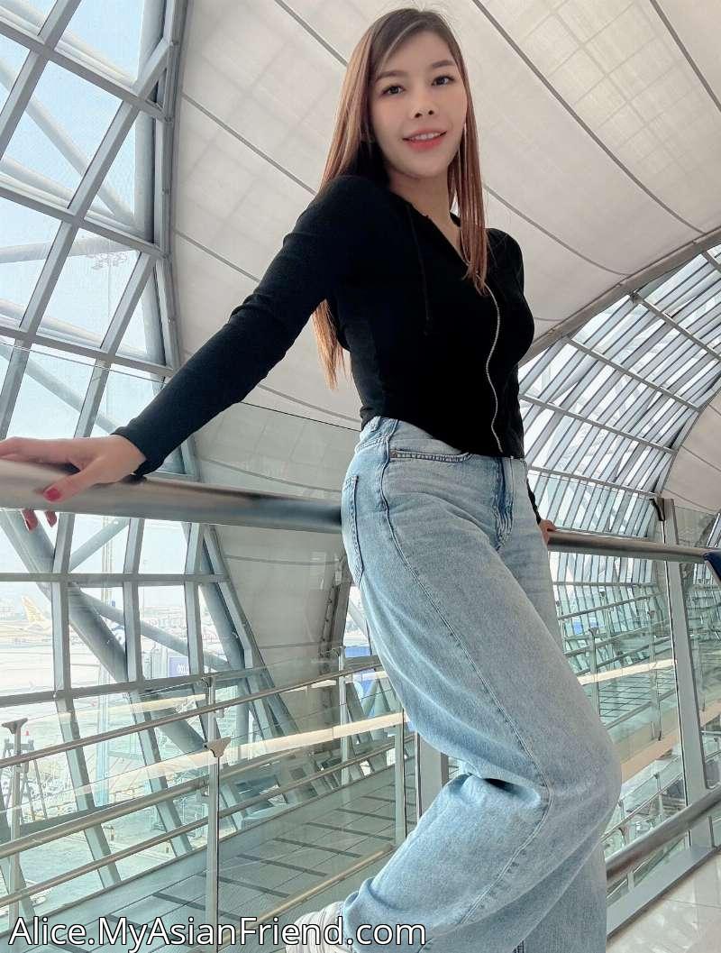 Alice's personal blog photo 1 added Thursday the 29th of May 2025